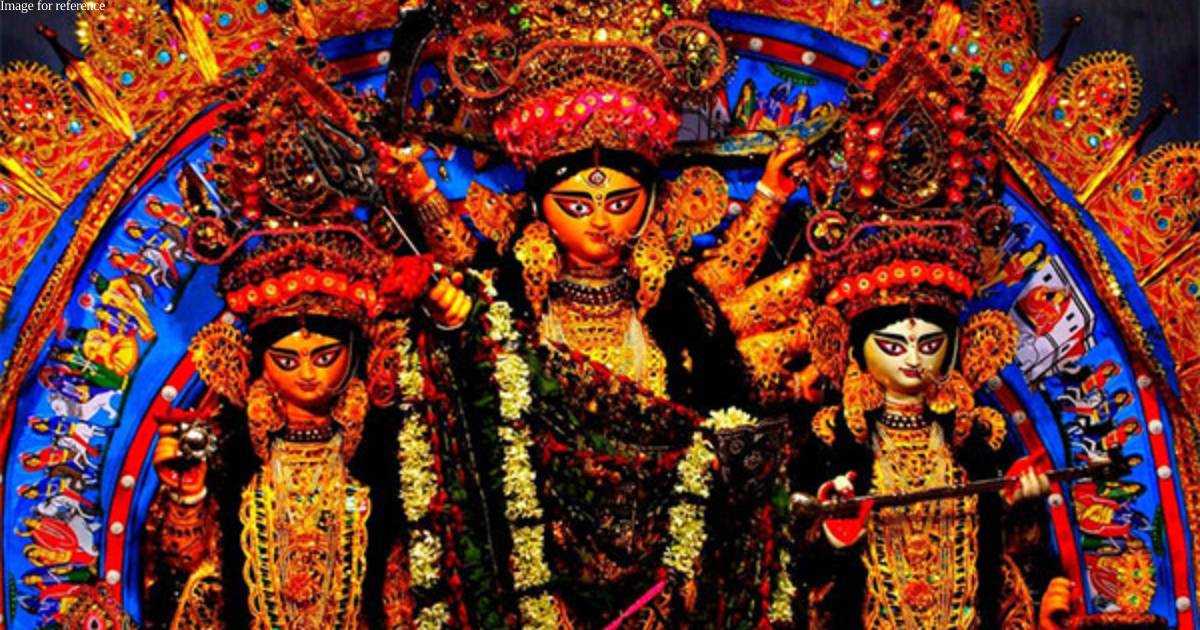 3 dead in Durga Puja pandal fire in UP's Bhadohi